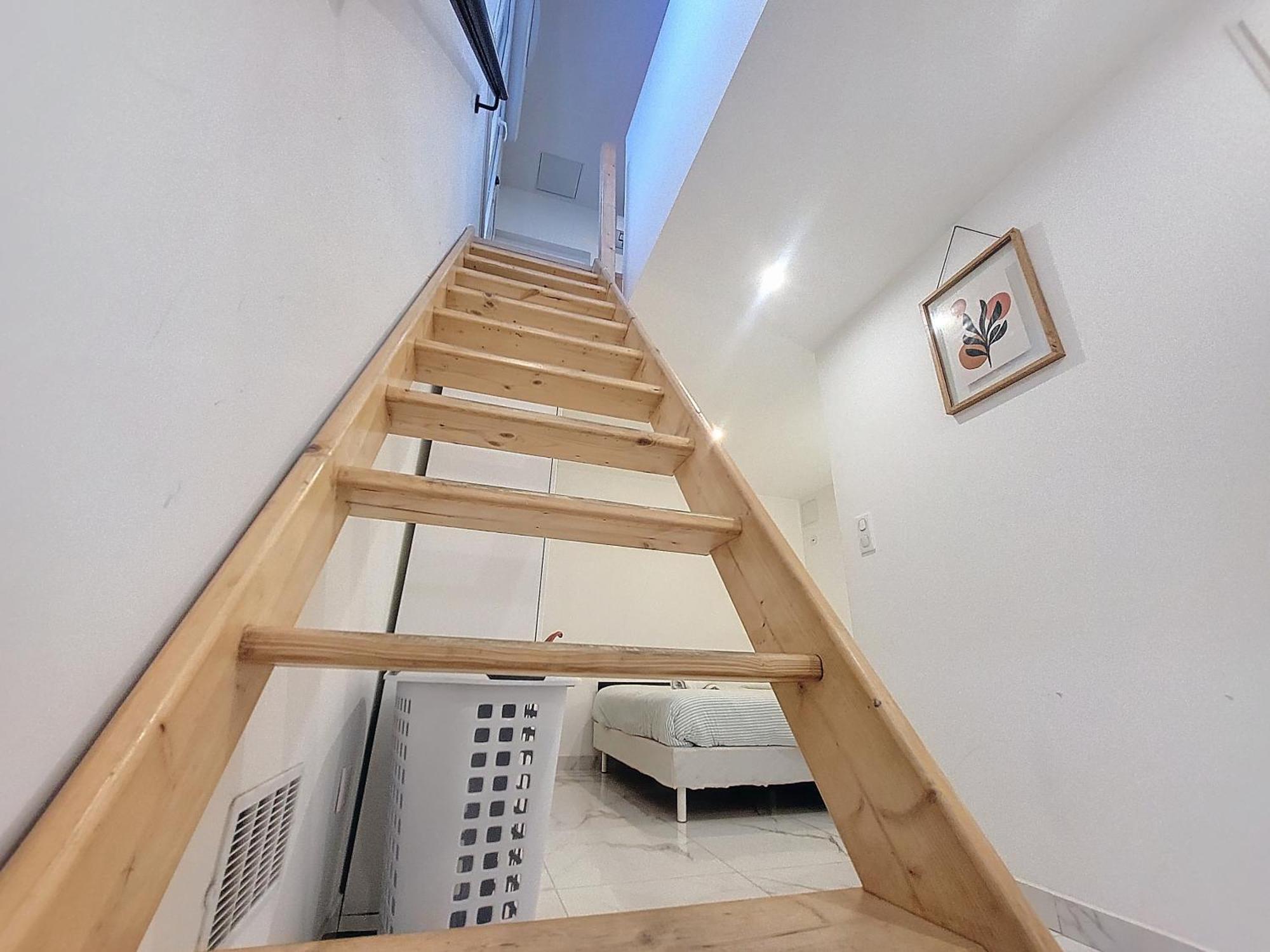 Confort Climatise Et Suite Privee En Sousplex Montpellier Exterior photo